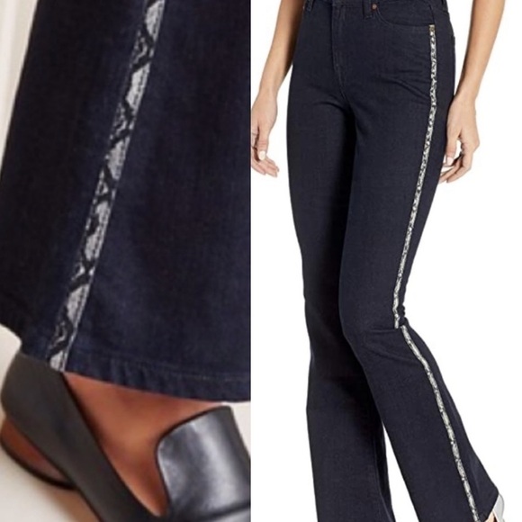 ELLA MOSS NWT High Rise Flare Leg Python Snakeskin Trim Denim Jeans Size 26 - Picture 1 of 14